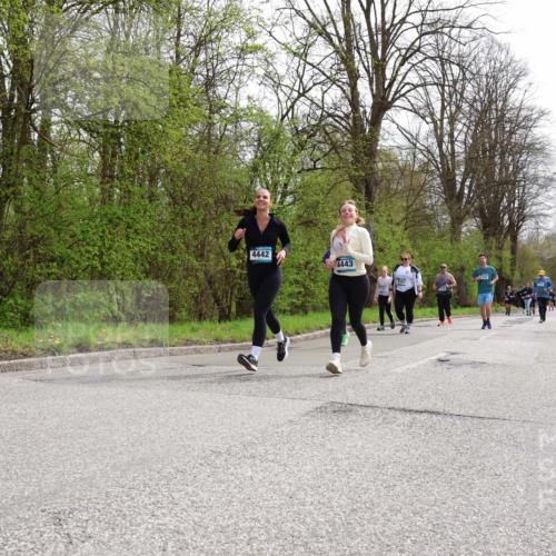 12.04.2026 - 45. Internationalen Wilhelmsburger Insellauf Yannick Fuchs http://msf.ph/oto/9497243 12.04.2026 13:09:10 Laufen 4442, 4443, 4341 meine-sportfotos.de