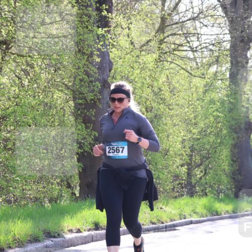 12.04.2026 - 45. Internationalen Wilhelmsburger Insellauf Yannick Fuchs http://msf.ph/oto/9497257 12.04.2026 10:54:27 Laufen 2567, 3920 meine-sportfotos.de