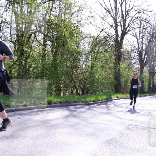 12.04.2026 - 45. Internationalen Wilhelmsburger Insellauf Yannick Fuchs http://msf.ph/oto/9497289 12.04.2026 10:54:30 Laufen 2567, 3920 meine-sportfotos.de