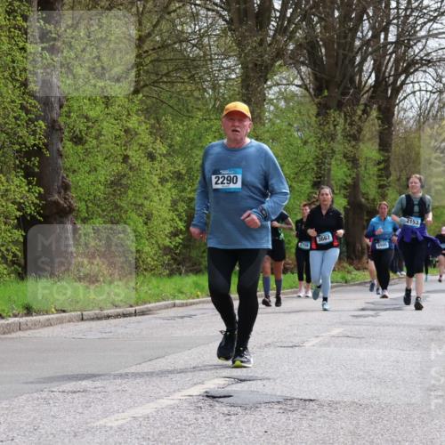 12.04.2026 - 45. Internationalen Wilhelmsburger Insellauf Yannick Fuchs http://msf.ph/oto/9497298 12.04.2026 13:09:16 Laufen 2290, 4708, 3667, 5505, 2153 meine-sportfotos.de