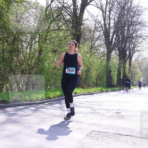 12.04.2026 - 45. Internationalen Wilhelmsburger Insellauf Yannick Fuchs http://msf.ph/oto/9497299 12.04.2026 10:54:31 Laufen 3920 meine-sportfotos.de