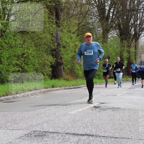 12.04.2026 - 45. Internationalen Wilhelmsburger Insellauf Yannick Fuchs http://msf.ph/oto/9497304 12.04.2026 13:09:16 Laufen 2290, 3336, 3667, 2153 meine-sportfotos.de