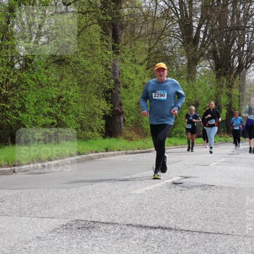 12.04.2026 - 45. Internationalen Wilhelmsburger Insellauf Yannick Fuchs http://msf.ph/oto/9497306 12.04.2026 13:09:16 Laufen 2290, 1336, 3667, 2153 meine-sportfotos.de