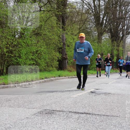 12.04.2026 - 45. Internationalen Wilhelmsburger Insellauf Yannick Fuchs http://msf.ph/oto/9497307 12.04.2026 13:09:16 Laufen 2290, 3667, 2153 meine-sportfotos.de
