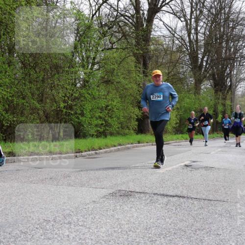 12.04.2026 - 45. Internationalen Wilhelmsburger Insellauf Yannick Fuchs http://msf.ph/oto/9497314 12.04.2026 13:09:17 Laufen 122, 2290, 3667, 2153 meine-sportfotos.de