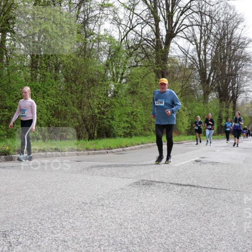 12.04.2026 - 45. Internationalen Wilhelmsburger Insellauf Yannick Fuchs http://msf.ph/oto/9497318 12.04.2026 13:09:17 Laufen 739, 5122, 2290 meine-sportfotos.de