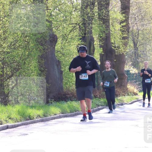 12.04.2026 - 45. Internationalen Wilhelmsburger Insellauf Yannick Fuchs http://msf.ph/oto/9497323 12.04.2026 10:54:35 Laufen 2142, 5806, 4485 meine-sportfotos.de