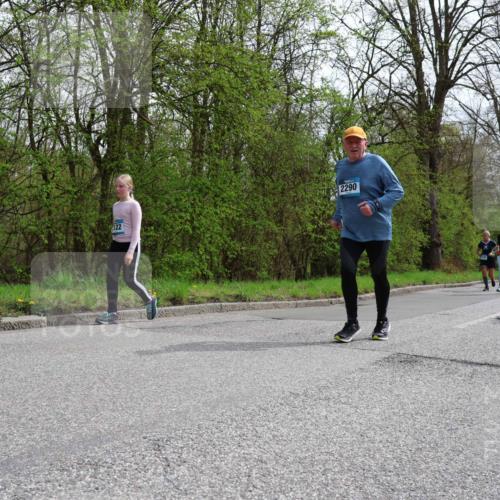 12.04.2026 - 45. Internationalen Wilhelmsburger Insellauf Yannick Fuchs http://msf.ph/oto/9497328 12.04.2026 13:09:18 Laufen 122, 2290, 2153 meine-sportfotos.de