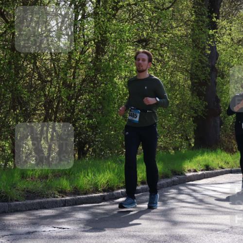 12.04.2026 - 45. Internationalen Wilhelmsburger Insellauf Yannick Fuchs http://msf.ph/oto/9497346 12.04.2026 10:54:47 Laufen 4485, 5806 meine-sportfotos.de