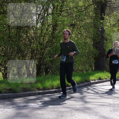12.04.2026 - 45. Internationalen Wilhelmsburger Insellauf Yannick Fuchs http://msf.ph/oto/9497347 12.04.2026 10:54:47 Laufen 4485, 5806 meine-sportfotos.de