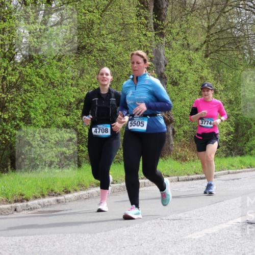 12.04.2026 - 45. Internationalen Wilhelmsburger Insellauf Yannick Fuchs http://msf.ph/oto/9497366 12.04.2026 13:09:23 Laufen 4708, 5505, 3774 meine-sportfotos.de