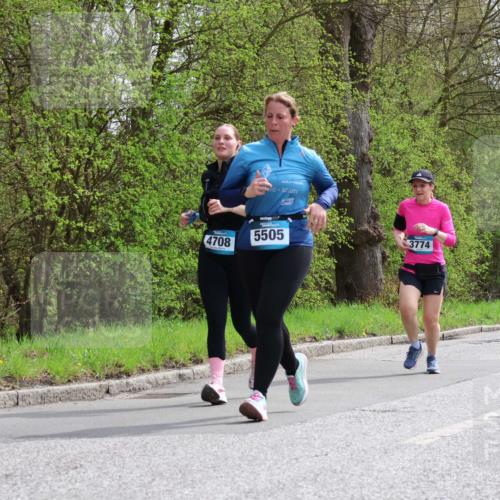 12.04.2026 - 45. Internationalen Wilhelmsburger Insellauf Yannick Fuchs http://msf.ph/oto/9497369 12.04.2026 13:09:24 Laufen 4708, 5505, 3774 meine-sportfotos.de