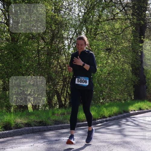 12.04.2026 - 45. Internationalen Wilhelmsburger Insellauf Yannick Fuchs http://msf.ph/oto/9497370 12.04.2026 10:54:49 Laufen 5806 meine-sportfotos.de