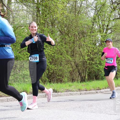 12.04.2026 - 45. Internationalen Wilhelmsburger Insellauf Yannick Fuchs http://msf.ph/oto/9497383 12.04.2026 13:09:26 Laufen 5505, 4708, 3774 meine-sportfotos.de