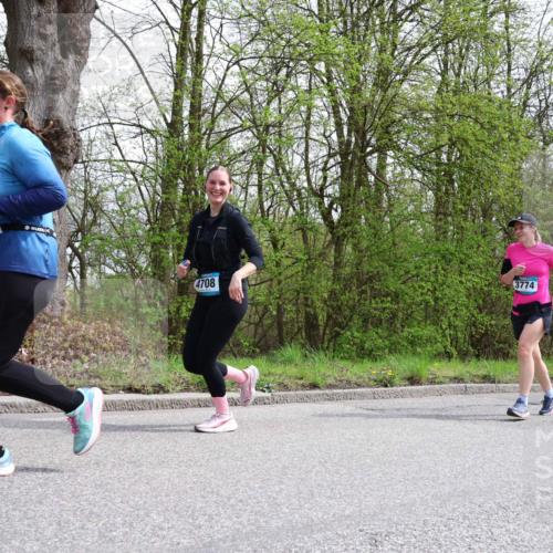 12.04.2026 - 45. Internationalen Wilhelmsburger Insellauf Yannick Fuchs http://msf.ph/oto/9497395 12.04.2026 13:09:26 Laufen 4708, 3774 meine-sportfotos.de