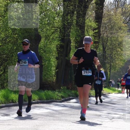 12.04.2026 - 45. Internationalen Wilhelmsburger Insellauf Yannick Fuchs http://msf.ph/oto/9497407 12.04.2026 10:54:55 Laufen 3740, 2924, 3333, 4077, 4940 meine-sportfotos.de
