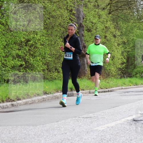 12.04.2026 - 45. Internationalen Wilhelmsburger Insellauf Yannick Fuchs http://msf.ph/oto/9497421 12.04.2026 13:09:35 Laufen 5632, 5209, 5297 meine-sportfotos.de