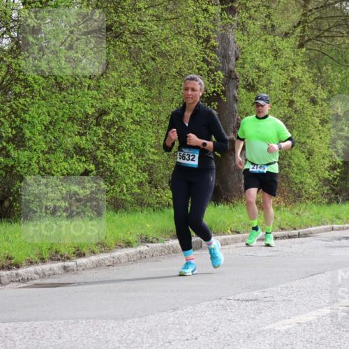 12.04.2026 - 45. Internationalen Wilhelmsburger Insellauf Yannick Fuchs http://msf.ph/oto/9497423 12.04.2026 13:09:35 Laufen 5632, 2145, 5209, 5297 meine-sportfotos.de