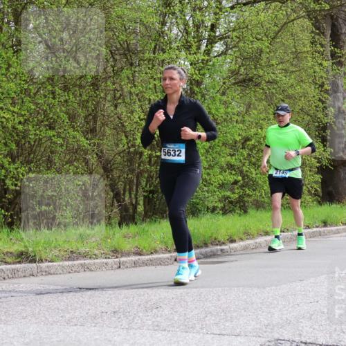 12.04.2026 - 45. Internationalen Wilhelmsburger Insellauf Yannick Fuchs http://msf.ph/oto/9497427 12.04.2026 13:09:37 Laufen 5632, 5209, 2145 meine-sportfotos.de
