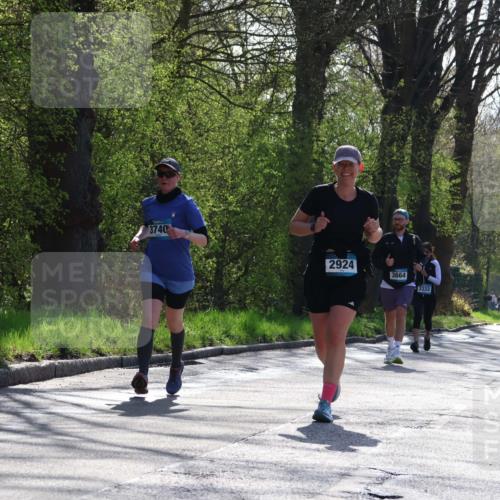 12.04.2026 - 45. Internationalen Wilhelmsburger Insellauf Yannick Fuchs http://msf.ph/oto/9497429 12.04.2026 10:54:57 Laufen 3740, 2924, 3664, 3333 meine-sportfotos.de