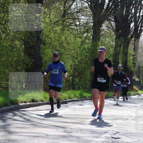 12.04.2026 - 45. Internationalen Wilhelmsburger Insellauf Yannick Fuchs http://msf.ph/oto/9497432 12.04.2026 10:54:58 Laufen 3740, 292, 3664, 3333 meine-sportfotos.de