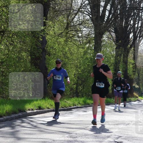 12.04.2026 - 45. Internationalen Wilhelmsburger Insellauf Yannick Fuchs http://msf.ph/oto/9497434 12.04.2026 10:54:58 Laufen 3740, 2924, 3664, 3333 meine-sportfotos.de