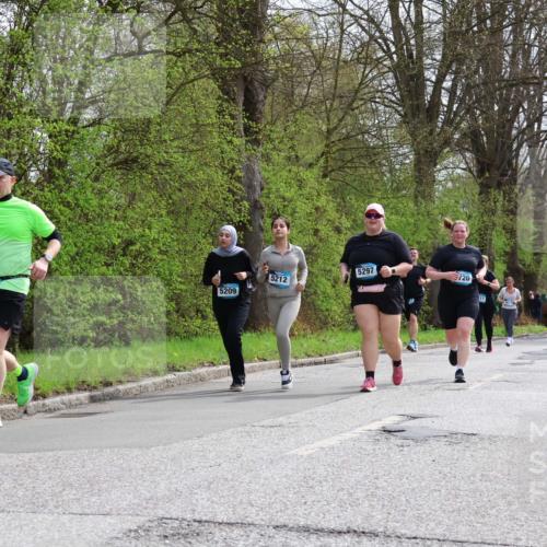12.04.2026 - 45. Internationalen Wilhelmsburger Insellauf Yannick Fuchs http://msf.ph/oto/9497435 12.04.2026 13:09:38 Laufen 2145, 5209, 5212, 5297, 720 meine-sportfotos.de