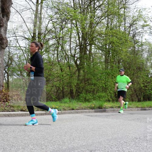 12.04.2026 - 45. Internationalen Wilhelmsburger Insellauf Yannick Fuchs http://msf.ph/oto/9497445 12.04.2026 13:09:39 Laufen 32, 5209, 5212 meine-sportfotos.de