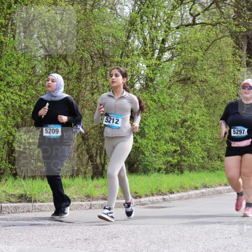 12.04.2026 - 45. Internationalen Wilhelmsburger Insellauf Yannick Fuchs http://msf.ph/oto/9497449 12.04.2026 13:09:40 Laufen 5209, 5212, 5297, 3720 meine-sportfotos.de