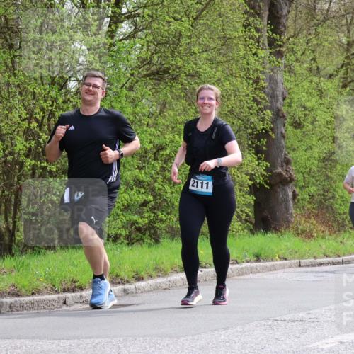 12.04.2026 - 45. Internationalen Wilhelmsburger Insellauf Yannick Fuchs http://msf.ph/oto/9497482 12.04.2026 13:09:44 Laufen 3871, 2111, 5356 meine-sportfotos.de
