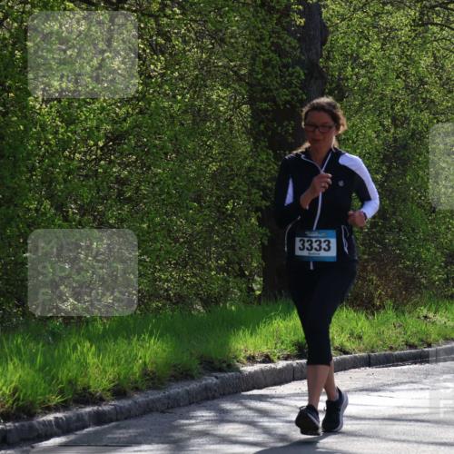 12.04.2026 - 45. Internationalen Wilhelmsburger Insellauf Yannick Fuchs http://msf.ph/oto/9497506 12.04.2026 10:55:05 Laufen 3333 meine-sportfotos.de