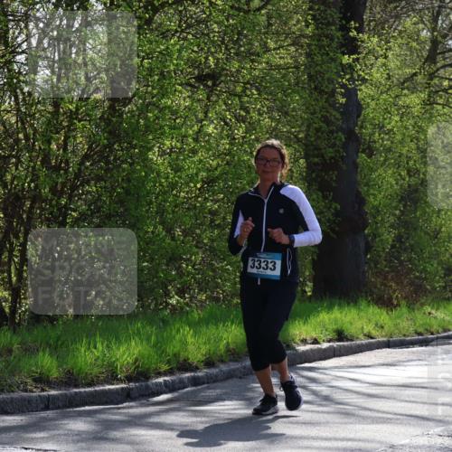 12.04.2026 - 45. Internationalen Wilhelmsburger Insellauf Yannick Fuchs http://msf.ph/oto/9497513 12.04.2026 10:55:06 Laufen 3333 meine-sportfotos.de