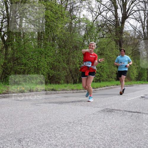 12.04.2026 - 45. Internationalen Wilhelmsburger Insellauf Yannick Fuchs http://msf.ph/oto/9497552 12.04.2026 13:09:51 Laufen 5304, 3746, 4751 meine-sportfotos.de
