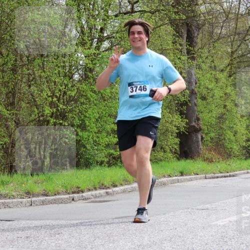 12.04.2026 - 45. Internationalen Wilhelmsburger Insellauf Yannick Fuchs http://msf.ph/oto/9497557 12.04.2026 13:09:52 Laufen 3746 meine-sportfotos.de
