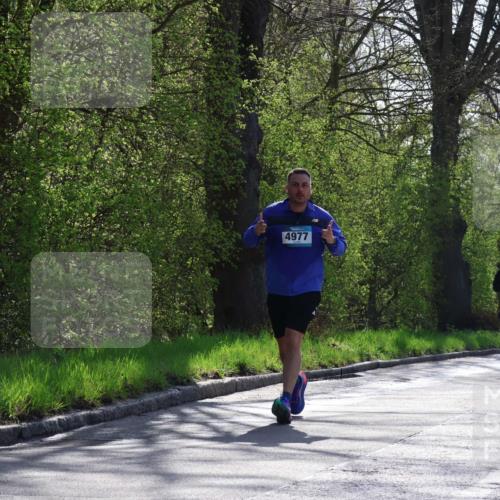 12.04.2026 - 45. Internationalen Wilhelmsburger Insellauf Yannick Fuchs http://msf.ph/oto/9497559 12.04.2026 10:55:12 Laufen 4977, 4949 meine-sportfotos.de