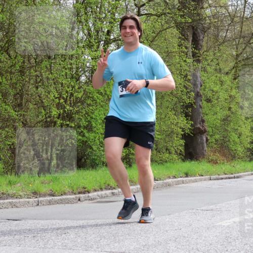 12.04.2026 - 45. Internationalen Wilhelmsburger Insellauf Yannick Fuchs http://msf.ph/oto/9497560 12.04.2026 13:09:52 Laufen  meine-sportfotos.de