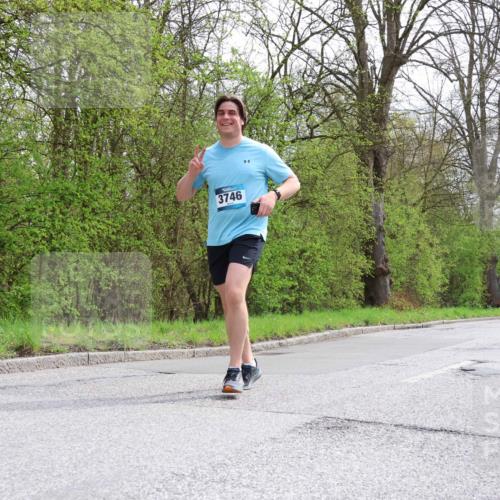 12.04.2026 - 45. Internationalen Wilhelmsburger Insellauf Yannick Fuchs http://msf.ph/oto/9497565 12.04.2026 13:09:53 Laufen 3746, 4751 meine-sportfotos.de