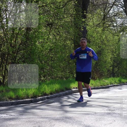 12.04.2026 - 45. Internationalen Wilhelmsburger Insellauf Yannick Fuchs http://msf.ph/oto/9497566 12.04.2026 10:55:12 Laufen 4977, 4949 meine-sportfotos.de