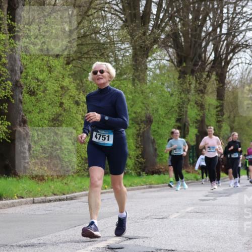 12.04.2026 - 45. Internationalen Wilhelmsburger Insellauf Yannick Fuchs http://msf.ph/oto/9497576 12.04.2026 13:09:54 Laufen 4751, 4018, 4017 meine-sportfotos.de