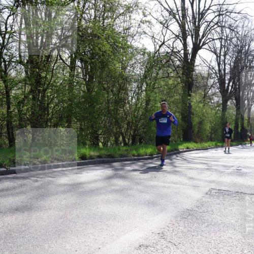 12.04.2026 - 45. Internationalen Wilhelmsburger Insellauf Yannick Fuchs http://msf.ph/oto/9497579 12.04.2026 10:55:13 Laufen 4977 meine-sportfotos.de