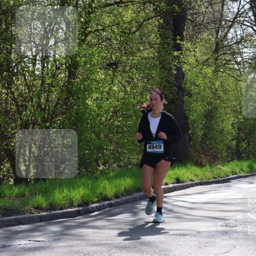 12.04.2026 - 45. Internationalen Wilhelmsburger Insellauf Yannick Fuchs http://msf.ph/oto/9497597 12.04.2026 10:55:17 Laufen 4949 meine-sportfotos.de