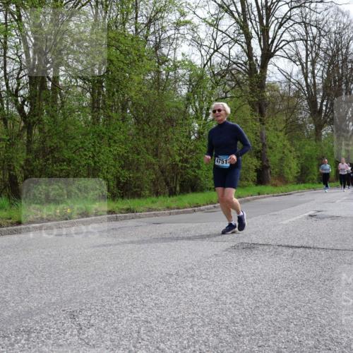 12.04.2026 - 45. Internationalen Wilhelmsburger Insellauf Yannick Fuchs http://msf.ph/oto/9497598 12.04.2026 13:09:56 Laufen 4751 meine-sportfotos.de