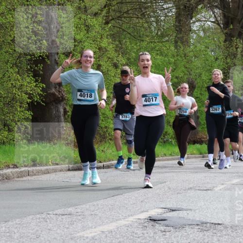 12.04.2026 - 45. Internationalen Wilhelmsburger Insellauf Yannick Fuchs http://msf.ph/oto/9497615 12.04.2026 13:09:59 Laufen 4018, 3783, 4017, 436, 3258, 3267, 259, 4, 50, 2012 meine-sportfotos.de