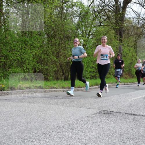 12.04.2026 - 45. Internationalen Wilhelmsburger Insellauf Yannick Fuchs http://msf.ph/oto/9497640 12.04.2026 13:10:01 Laufen 4017, 4365, 3783, 3258, 3267, 3259 meine-sportfotos.de