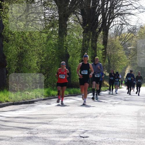 12.04.2026 - 45. Internationalen Wilhelmsburger Insellauf Yannick Fuchs http://msf.ph/oto/9497641 12.04.2026 10:55:22 Laufen 3732, 4624, 3885, 2699, 2645 meine-sportfotos.de