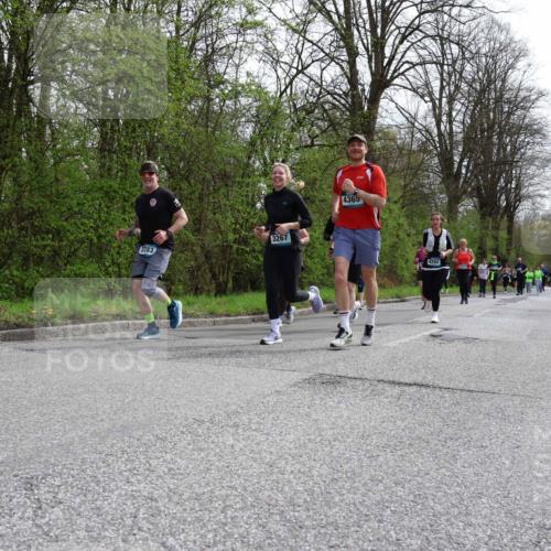 12.04.2026 - 45. Internationalen Wilhelmsburger Insellauf Yannick Fuchs http://msf.ph/oto/9497670 12.04.2026 13:10:04 Laufen 3783, 3267, 4365, 4292 meine-sportfotos.de