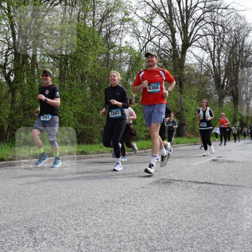 12.04.2026 - 45. Internationalen Wilhelmsburger Insellauf Yannick Fuchs http://msf.ph/oto/9497676 12.04.2026 13:10:05 Laufen 3783, 3267, 4365, 410, 4292 meine-sportfotos.de