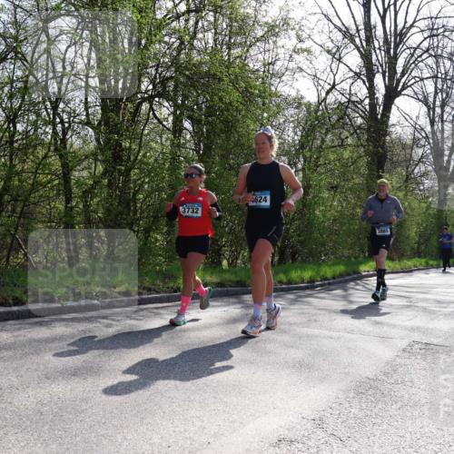 12.04.2026 - 45. Internationalen Wilhelmsburger Insellauf Yannick Fuchs http://msf.ph/oto/9497707 12.04.2026 10:55:28 Laufen 3732, 4624, 3885 meine-sportfotos.de