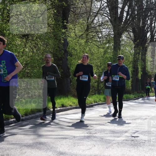 12.04.2026 - 45. Internationalen Wilhelmsburger Insellauf Yannick Fuchs http://msf.ph/oto/9497737 12.04.2026 10:55:34 Laufen 3748, 48, 3005, 2699, 2686, 3169, 3295 meine-sportfotos.de