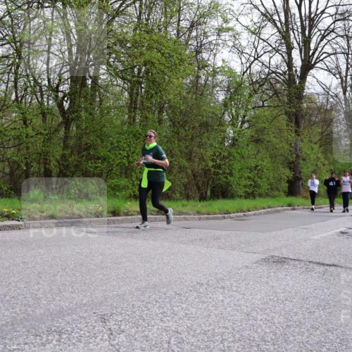 12.04.2026 - 45. Internationalen Wilhelmsburger Insellauf Yannick Fuchs http://msf.ph/oto/9497753 12.04.2026 13:10:12 Laufen  meine-sportfotos.de